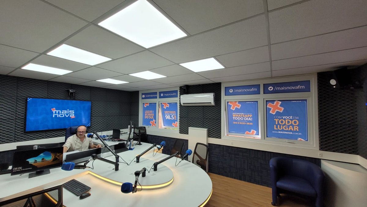Maisnova FM inaugura novo estúdio e reforça foco em conteúdo visual para 2026