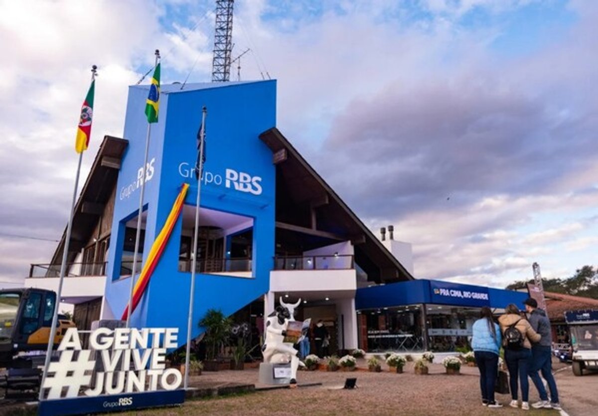 Rádios do Grupo RBS terão programação especial ao vivo direto da Expointer 2025