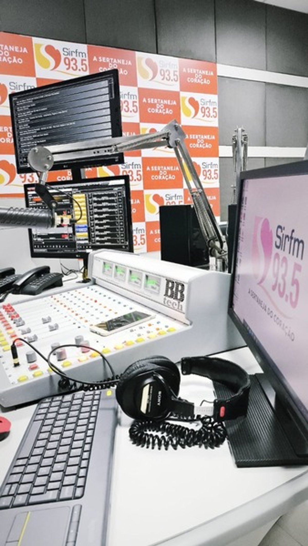 Sir FM anuncia retorno ao dial de Franca (SP) a partir de 1º de dezembro