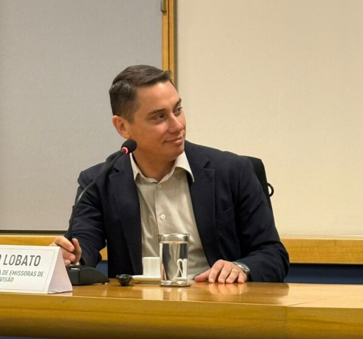 ABERT promove reestruturação interna com foco no relacionamento com emissoras associadas