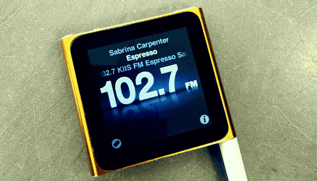 Tendências | Mercado artístico internacional discute falta de “hits do verão” em 2025; rádio tem papel fundamental em prolongar sucessos