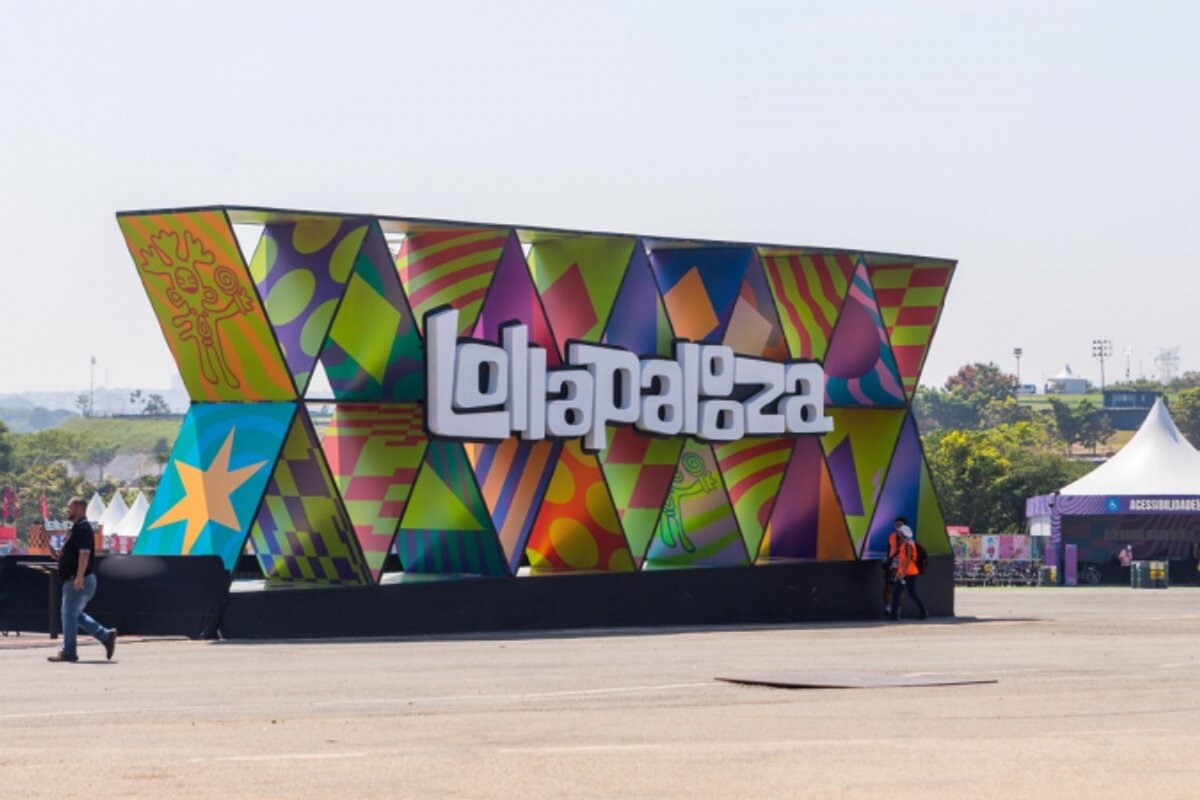 Rádio Mix FM e 89 FM A Rádio Rock realizam cobertura do Lollapalooza Brasil 2026